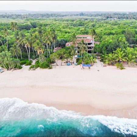 Serein Beach Hotel Тангалле Екстер'єр фото