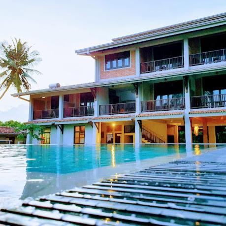 Serein Beach Hotel Тангалле Екстер'єр фото
